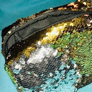 🤩FREE when bundled with 3+ items!🤩